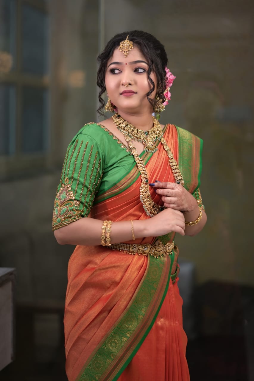 ANAMIKA BEAUTY PARLOUR KIZHISSERI